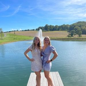 Meet your Posher, Katie